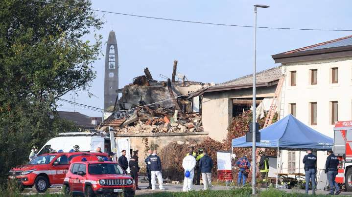 3 Italian carabinieri killed in apparently deliberate farmhouse explosion