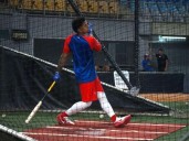 Máximo Acosta cumple su sueño de jugar con Tiburones de La Guaira