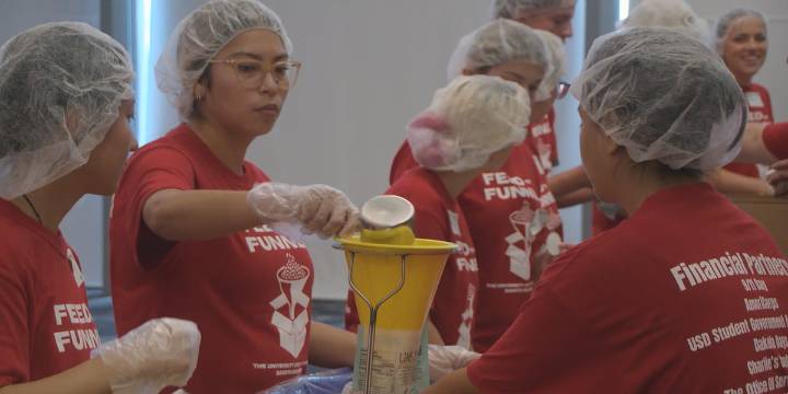 USD students pack 50,000 meals for people in need