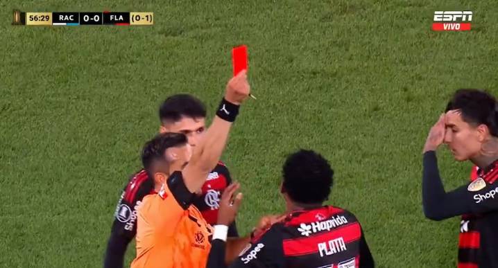 Tarjeta roja a Gonzalo Plata hoy en el Racing vs Flamengo en partido por Copa Libertadores 