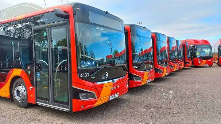 Arranca el nuevo bus Fraga–Zaragoza por pueblos: horarios, rutas y flota desde el 14 de octubre