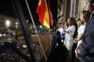 Polémica entre la alcaldesa de Zaragoza y la cineasta Paula Ortiz por el mensaje reivindicativo de esta última en el pregón del Pilar