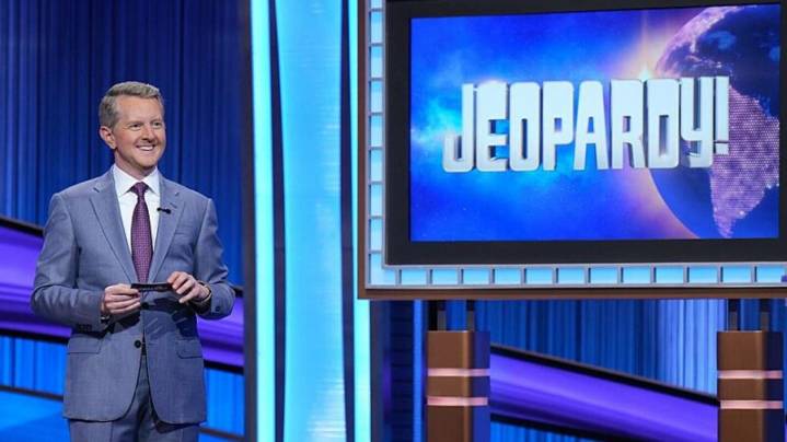 'Jeopardy!' Contestants Say They're Sick & Tired of This Question About the Show