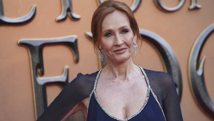 J.K. Rowling mocks Vancouver park board after its apology over Harry Potter event