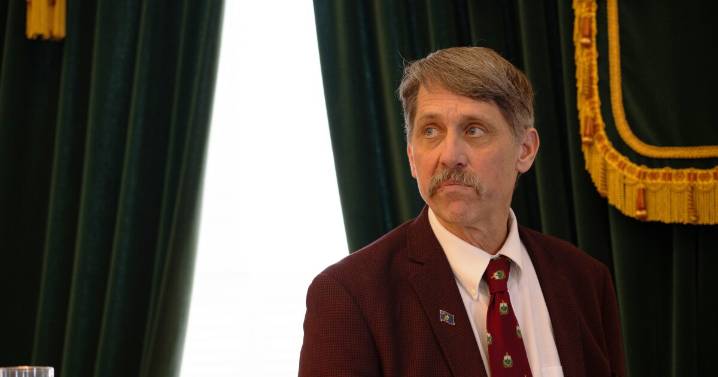 Lt. Gov. Rodgers takes his hometown to court in road dispute