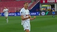 Mira los goles con que Lanús está venciendo a la U en la semifinal de ida de la Copa Sudamericana Roberto Castillo hizo doblete.
