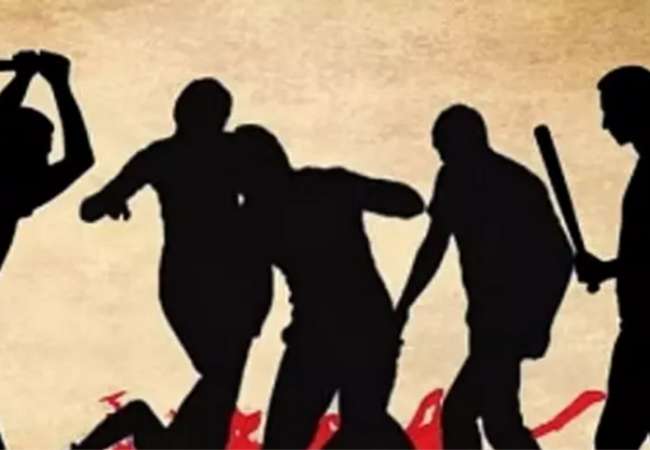 Dalit man thrashed, forced to drink urine in MP; three held