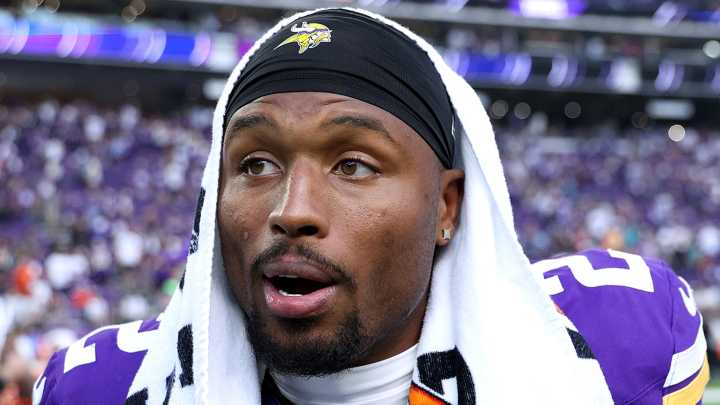 Vikings Star Isaiah Rodgers Exposes Fan's Racist, Disgusting DMs After Loss To Eagles