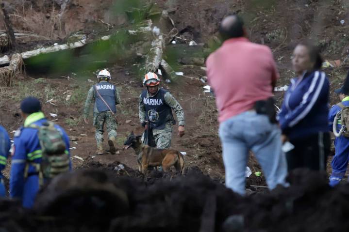 Suman 72 muertos y 48 desaparecidos por las lluvias en cinco estados