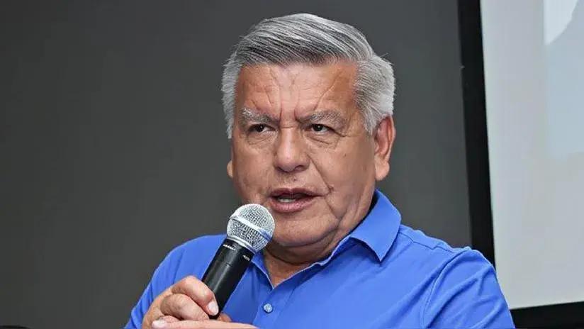 Elecciones 2026: César Acuña renuncia al cargo de gobernador regional de La Libertad