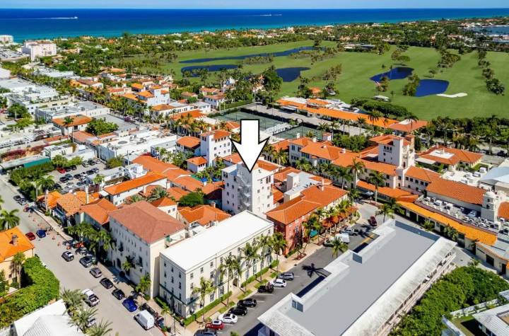 Esta torre de 38 millones de dólares en Palm Beach perteneció a una heredera de la minería del carbón (ver el interior)