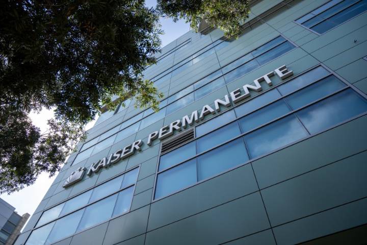 Healthcare workers to join 5-day strike, Kaiser Permanente releases statement