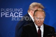 Afirman que reunión  entre Trump y Putin está en pausa