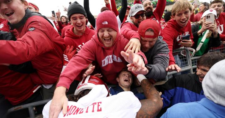 No. 3 Indiana has its highest ranking ever in AP Top 25, Texas, USC back in the rankings