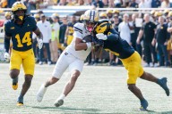 Michigan defense clamps down in scrappy win over Washington