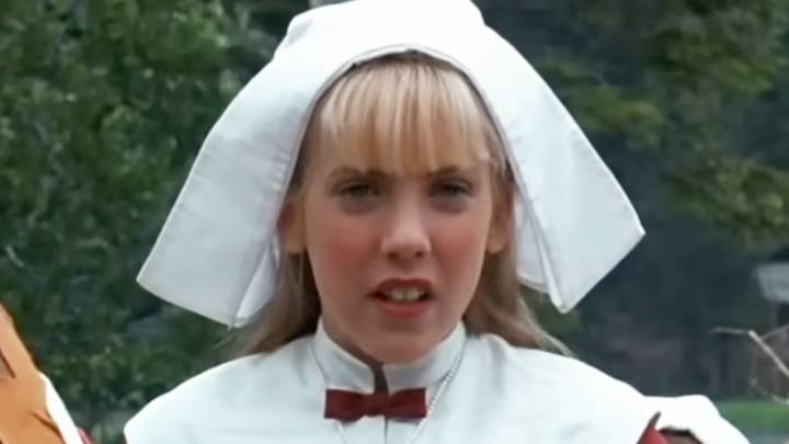 Amanda Buckman In 'Addams Family Values' 'Memba Her?!