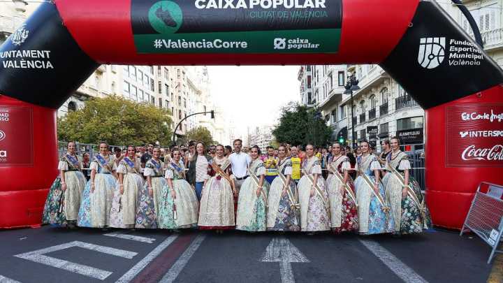 La XV edición de la Volta a Peu de las Falles recorrerá este domingo las calles de la ronda interior de Valencia