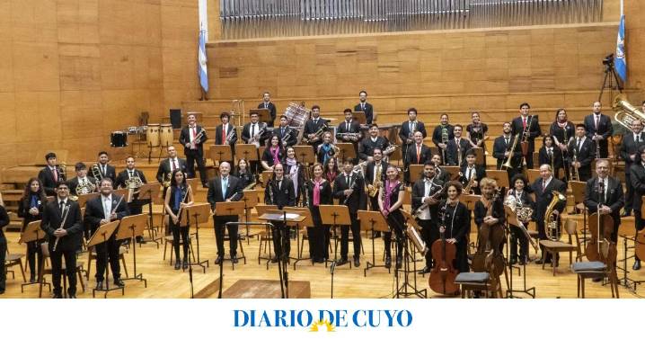 La Banda Sinfónica de la UNSJ cierra su año con una gran propuesta musical