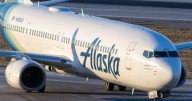Alaska Airlines grounds all flights nationwide due to tech outage