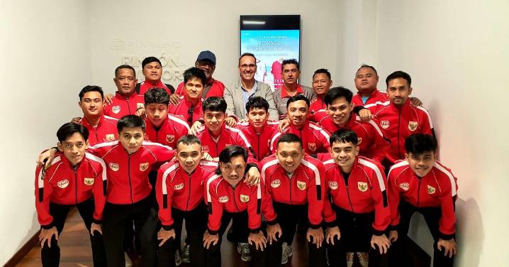 El equipo de Indonesia elige Torre de Benagalbón como parte de su preparación para el Campeonato Asiático de Hockey Sala