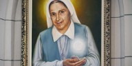 Elaboran un retrato oficial de la madre Carmen Rendiles utilizando inteligencia artificial