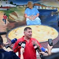 Salvadoran journalist deported from US says punished for migrant coverage