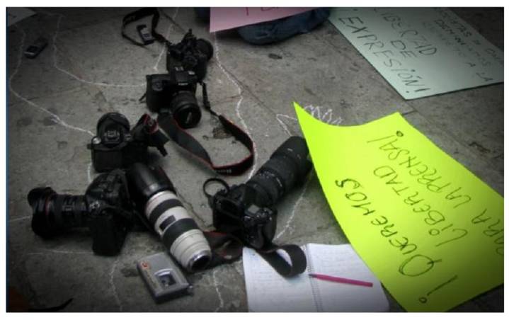 SIP denuncia aumento de acoso judicial contra periodistas y medios en México