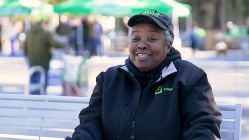 2025 TCS NYC Marathon: City Harvest volunteer running after once standing in food line herself