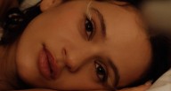 Rosalía regresa con “Berghain” y anticipa su nuevo álbum “LUX”