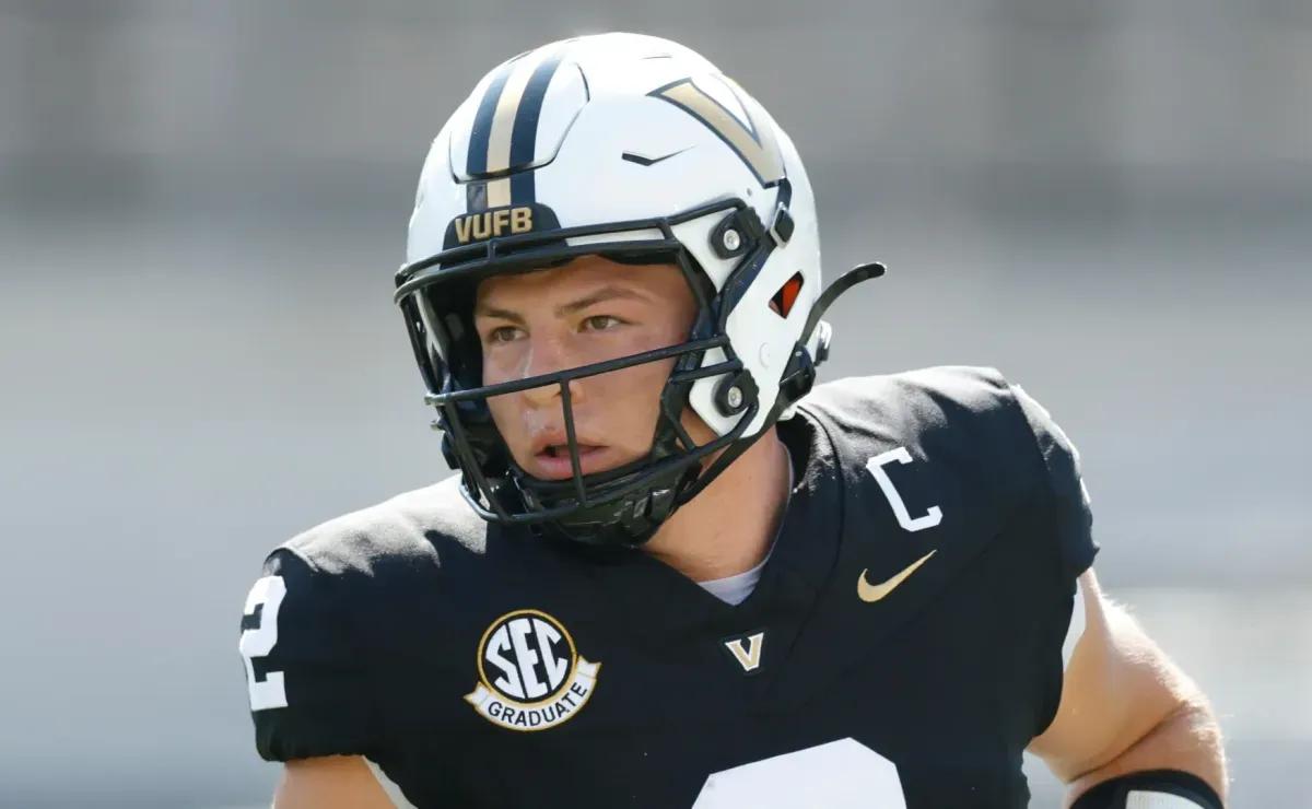 NCAAF News: Diego Pavia voices bold statement to Vanderbilt HC Clark Lea after Alabama loss