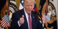 Trump amenaza con quitar agencias federales por cierre de Gobierno de EU