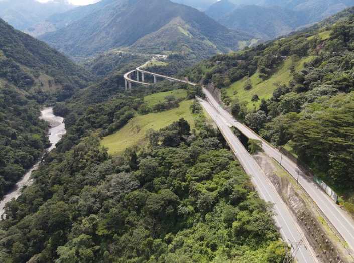 Restricción 3×3 en Bogotá-Villavicencio: nuevas reglas para sortear el colapso vial