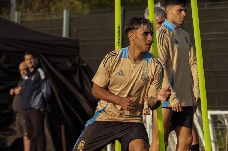 El Sub-20 va por el pasaje a la final ante Colombia
