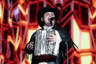 ¿Alfredo Olivas fue amenazado en pleno show al estilo Chalino Sánchez?