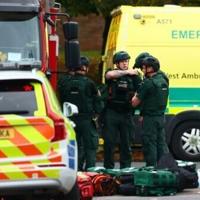 Four wounded, suspect shot in Manchester synagogue attack