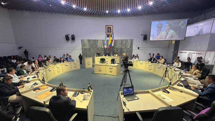 Desde el Concejo de Cali piden al Alcalde Alejandro Eder resultados de su viaje a Estados Unidos