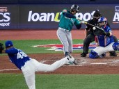 More than 4,000 kilometres between Blue Jays and Mariners' ballparks