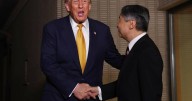 Trump gets royal welcome in Japan, eyes China deal