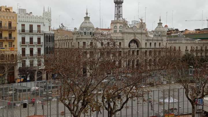 El PP denuncia que "el Botànic compró el edificio de Correos en operación entre amigos de la administración socialista"