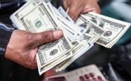 Precio del dólar en Perú sube a S/3,45 tras la salida de Boluarte