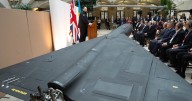 Ukraine officials meet with U.S. weapons makers