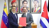 Venezuela y Cuba fortalecen alianza: Canciller Gil recibe copias de Estilo del nuevo Embajador