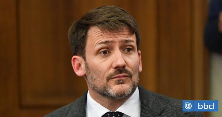 Aedo y Oyarzo anuncian que apoyarán AC contra Pardow y comienzan a inclinar la balanza en su contra