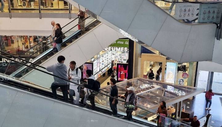 Fin de semana largo: ¿cómo funcionará el comercio en el país?