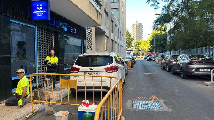 Comienzan las obras de plataforma única en la calle Padre Rafael de Badajoz