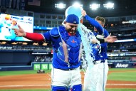 Deadspin | Blue Jays break playoff losing streak with blowout of Yankees