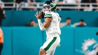 QB Justin Fields Stresses Importance of 'Being on the Same Page' Ahead of Week 5