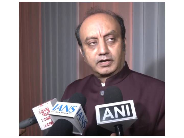 BJP’s Sudhanshu Trivedi slams Kharge over call to ban RSS