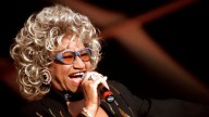 Desoladora. La historia y el vínculo con el atentado de la AMIA de “La vida es un carnaval”, uno de los éxitos de Celia Cruz
