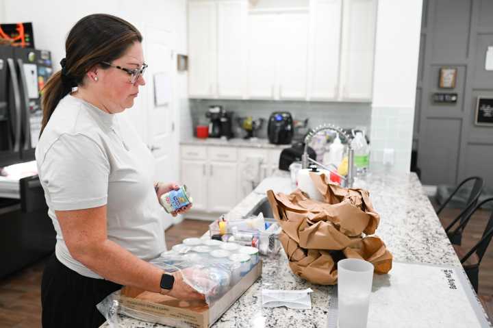 Last-minute scramble over pay takes a toll on military families during the shutdown